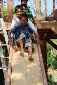 Children sliding on DP4