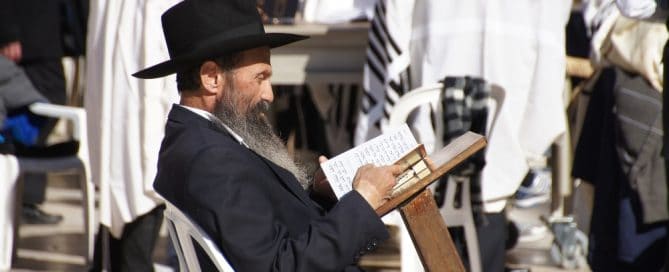 Does Scripture Command Me to Pray for Israel and the Middle East?